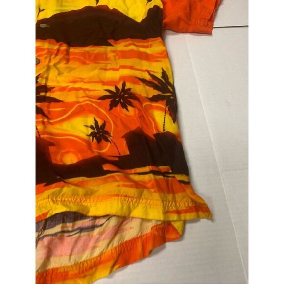 Multicolored Nature Graphic Button Down Top - Picture 2 of 7